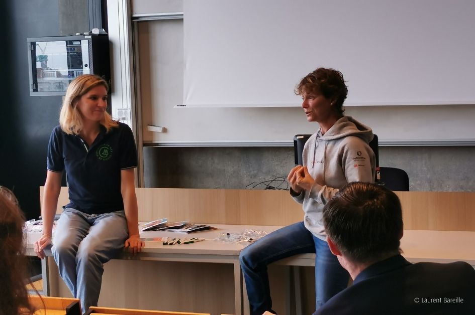 Isabelle Joschke partage son expérience de skipper pour améliorer la santé des soignants